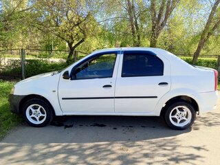 2011 Renault Logan I Рестайлинг, белый, 330000 рублей, вид 4