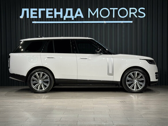 2022 Land Rover Range Rover P530 MHEV V, белый, 18990000 рублей - вид 2