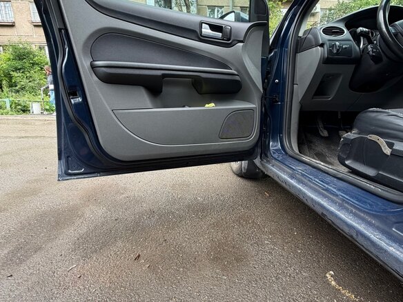 2010 Ford Focus II Рестайлинг, синий, 550000 рублей - вид 11