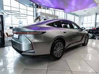 2026 Lexus ES 300h VIII, серый, 7990000 рублей, вид 4