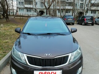 2015 Kia Rio 6-speed III, коричневый, 980000 рублей, вид 1