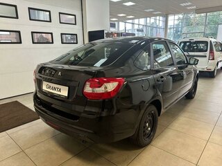 2026 Lada (ВАЗ) Granta I Рестайлинг, чёрный, 1324000 рублей, вид 4