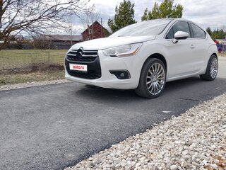 2013 Citroen DS4, белый, 750000 рублей, вид 1