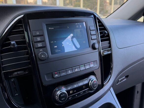 2021 Mercedes-Benz Vito 119 BlueTEC L2 III (W447), чёрный, 4100000 рублей - вид 13