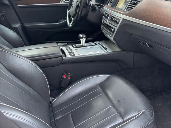 2017 Genesis G80 I, чёрный, 2300000 рублей - вид 6