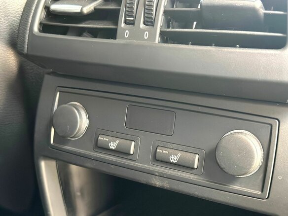 2013 BMW X6 35i I (E71) Рестайлинг, белый - вид 30