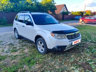 2010 Subaru Forester III, белый, 890000 рублей, вид 1