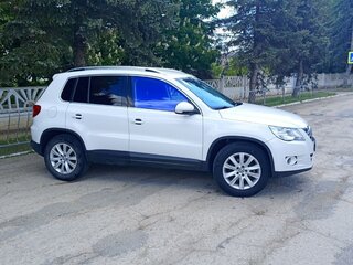2011 Volkswagen Tiguan I, белый, 1350000 рублей, вид 2