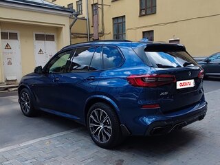2019 BMW X5 30d IV (G05/G18), синий, 5950000 рублей, вид 4