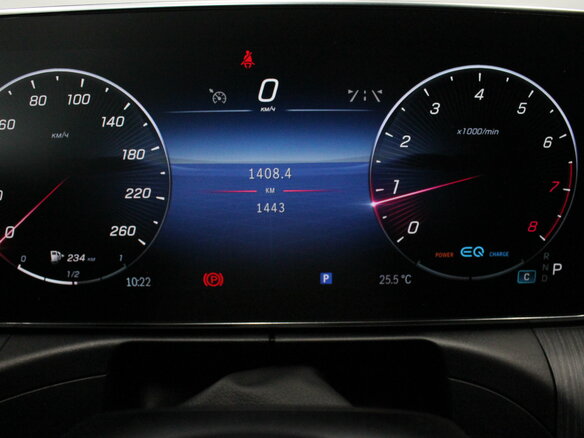 2023 Mercedes-Benz C-Класс 200 V (W206), белый - вид 13