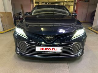 2019 Toyota Camry VIII (XV70), синий, 2290000 рублей, вид 3