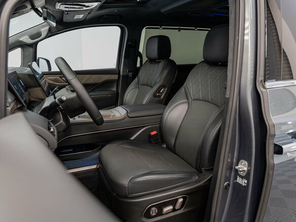 2025 Wey 80 Business Lounge 44.28 kWh, серый, 6990000 рублей - вид 21