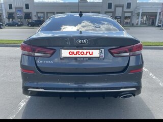 2019 Kia Optima IV Рестайлинг, серый, 2170000 рублей, вид 2