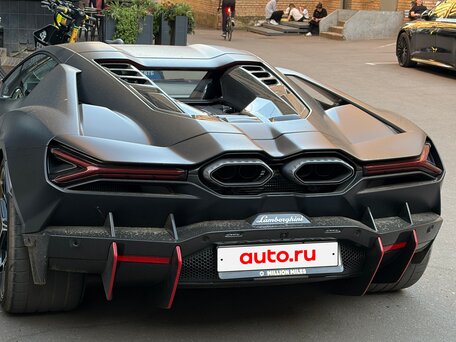 2025 Lamborghini Revuelto, чёрный, 57000000 рублей, вид 3