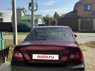 2011 Daewoo Nexia I Рестайлинг, красный, 145000 рублей, вид 3