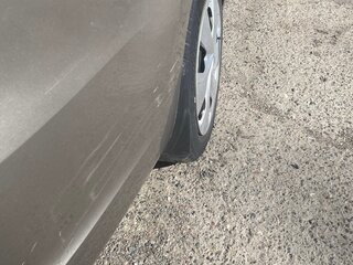 2021 Volkswagen Polo VI, бежевый, 1850000 рублей, вид 3
