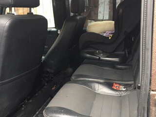 2007 Land Rover Defender 90 I Рестайлинг, зелёный, 2000000 рублей, вид 5