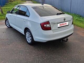 2019 Skoda Rapid I Рестайлинг, белый, 850000 рублей, вид 4