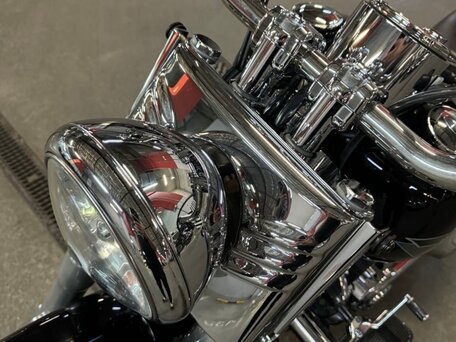 2009 Harley-Davidson Fat Boy, чёрный, 985000 рублей, вид 2