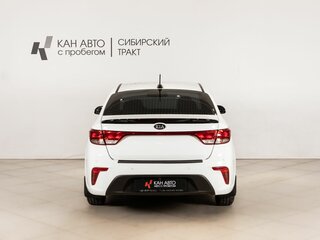 2018 Kia Rio IV, белый, 1287548 рублей, вид 4