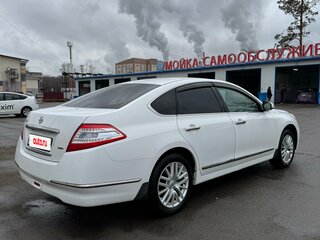 2013 Nissan Teana II (J32) Рестайлинг, белый, 1130000 рублей, вид 3