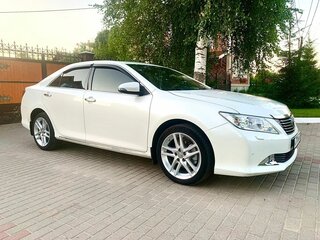 2012 Toyota Camry VII (XV50), белый, 1850000 рублей, вид 4