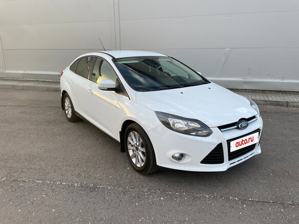 2012 Ford Focus III, белый, 750000 рублей - вид 2