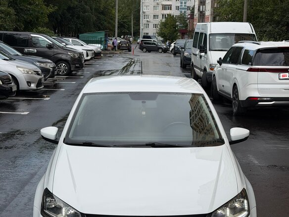 2019 Volkswagen Polo V Рестайлинг, белый, 1199999 рублей - вид 2