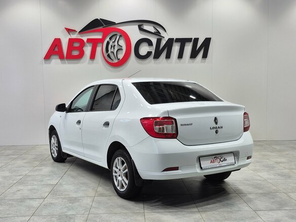 2015 Renault Logan II, белый - вид 5