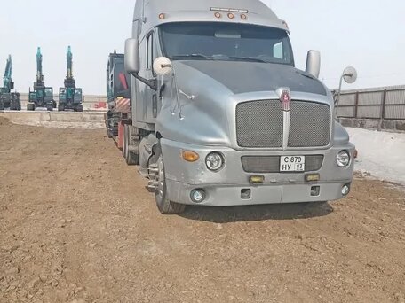 2002 Kenworth T2000, серый, 2300000 рублей, вид 5