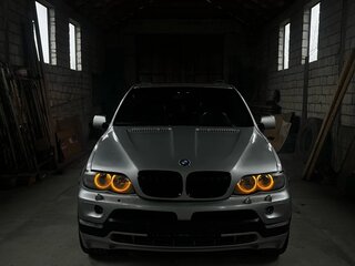 2002 BMW X5 4.6is I (E53), серебристый, 850000 рублей, вид 2