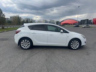 2012 Opel Astra J, белый, 800000 рублей, вид 4