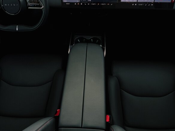 2026 Mazda EZ-60, фиолетовый, 4790000 рублей - вид 16