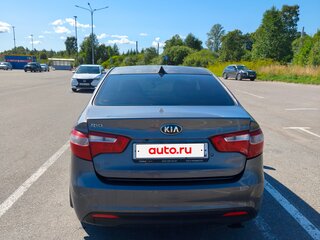 2013 Kia Rio III, серый, 650000 рублей, вид 2