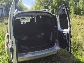 2017 Lada (ВАЗ) Largus I, серебристый, 830000 рублей, вид 4