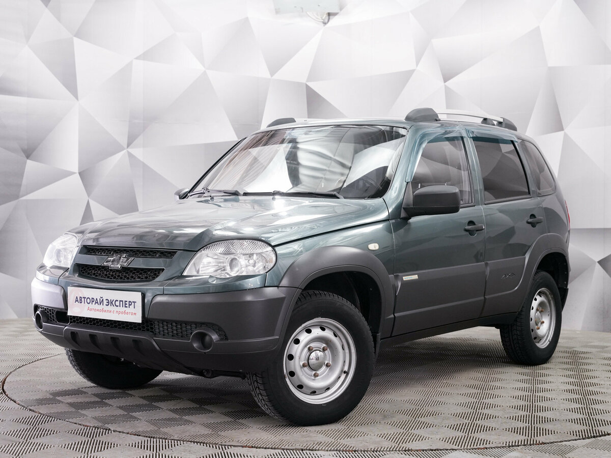 Открыть фотографии: Chevrolet Niva I Рестайлинг