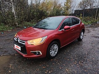 2012 Citroen DS4, красный, 580000 рублей, вид 1