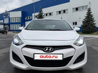 2012 Hyundai i30 II, белый, 699000 рублей, вид 2