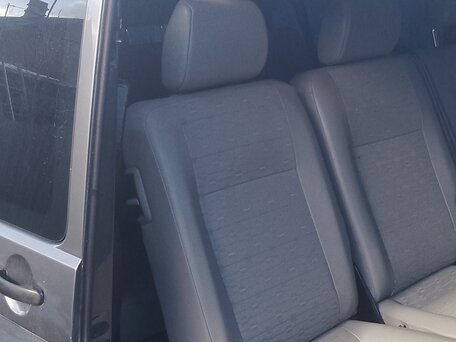 2010 Volkswagen Transporter, серый, 1170000 рублей, вид 4