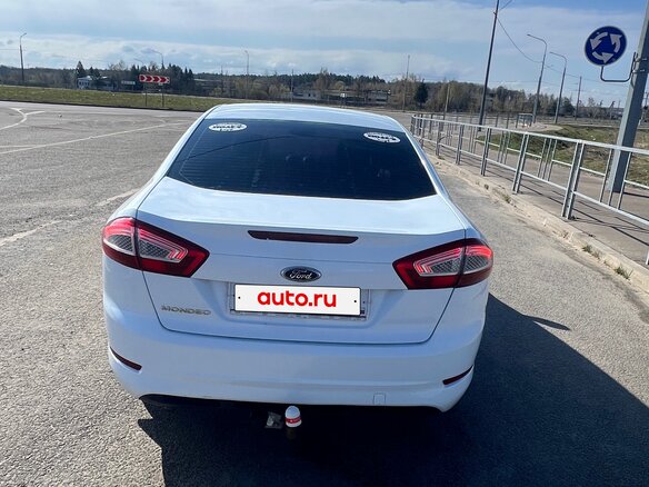 2013 Ford Mondeo IV Рестайлинг, белый, 750000 рублей - вид 16