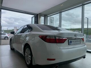 2013 Lexus ES 250 VI, белый, 1952000 рублей, вид 4