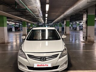 2016 Hyundai Solaris I Рестайлинг, белый, 400000 рублей, вид 1