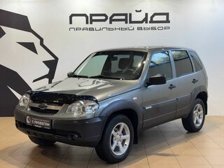2017 Chevrolet Niva I Рестайлинг, серый, 729900 рублей, вид 1
