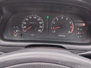 1993 Toyota Corolla VII (E100), белый, 300000 рублей, вид 3