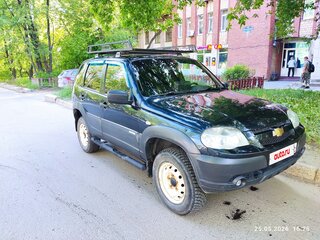 2013 Chevrolet Niva I Рестайлинг, синий, 495000 рублей, вид 2