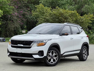 2022 Kia KX3, белый, 1670000 рублей, вид 1