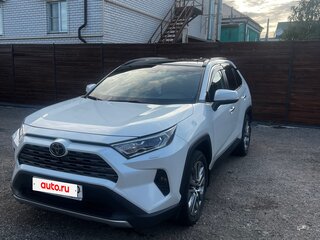 2021 Toyota RAV4 V (XA50), белый, 3600000 рублей, вид 2