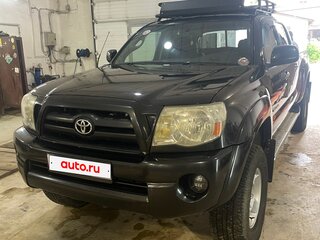 2005 Toyota Tacoma II, чёрный, 2650000 рублей, вид 1