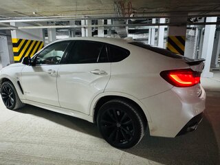 2017 BMW X6 40d II (F16), белый, 3900000 рублей, вид 3