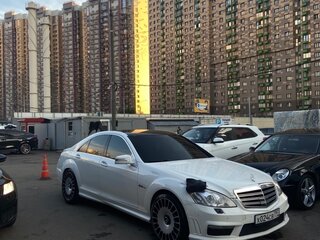 2006 Mercedes-Benz S-Класс 350 V (W221), белый, 900000 рублей, вид 3